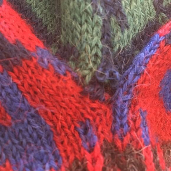 Millma 100% Alpaca Hand-Loomed Sweater – L – Geometric Knit from Bolivia - Picture 10 of 10